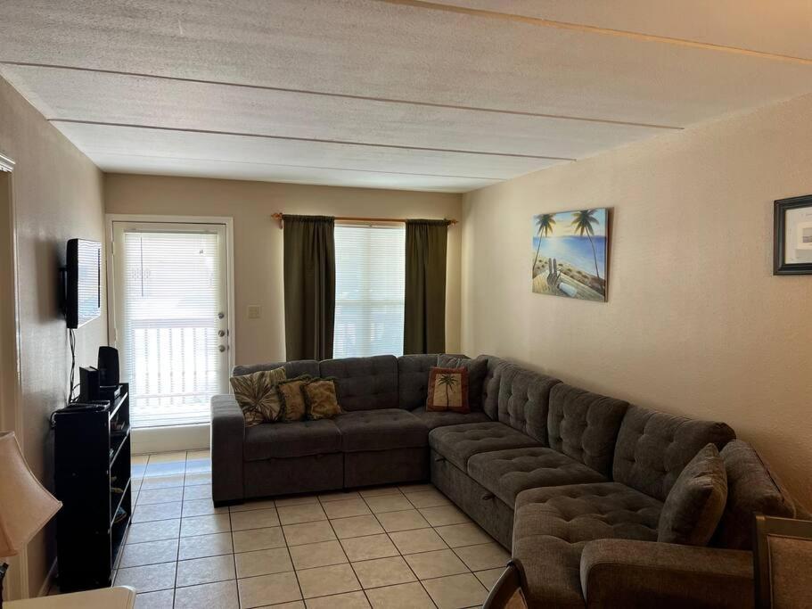 1St Floor 2 Bd 2 Ba Condo W Beach View& Pool Саут-Падре-Айленд Екстер'єр фото